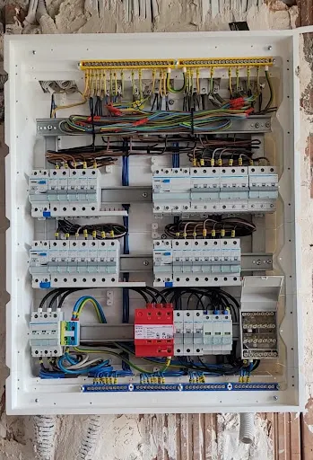 BEZPIECZNIK-Elektryk Rzeszów